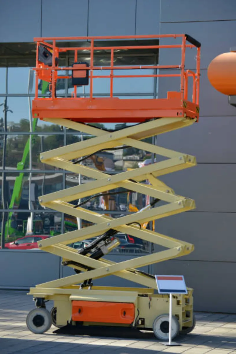 Plataforma elevatória tesoura no ABC Paulista